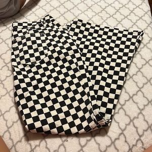 checkered pants size L